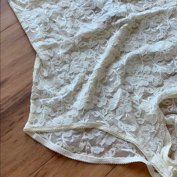 NWT Ivory Lace Bodysuit Large - Picture 4 of 6